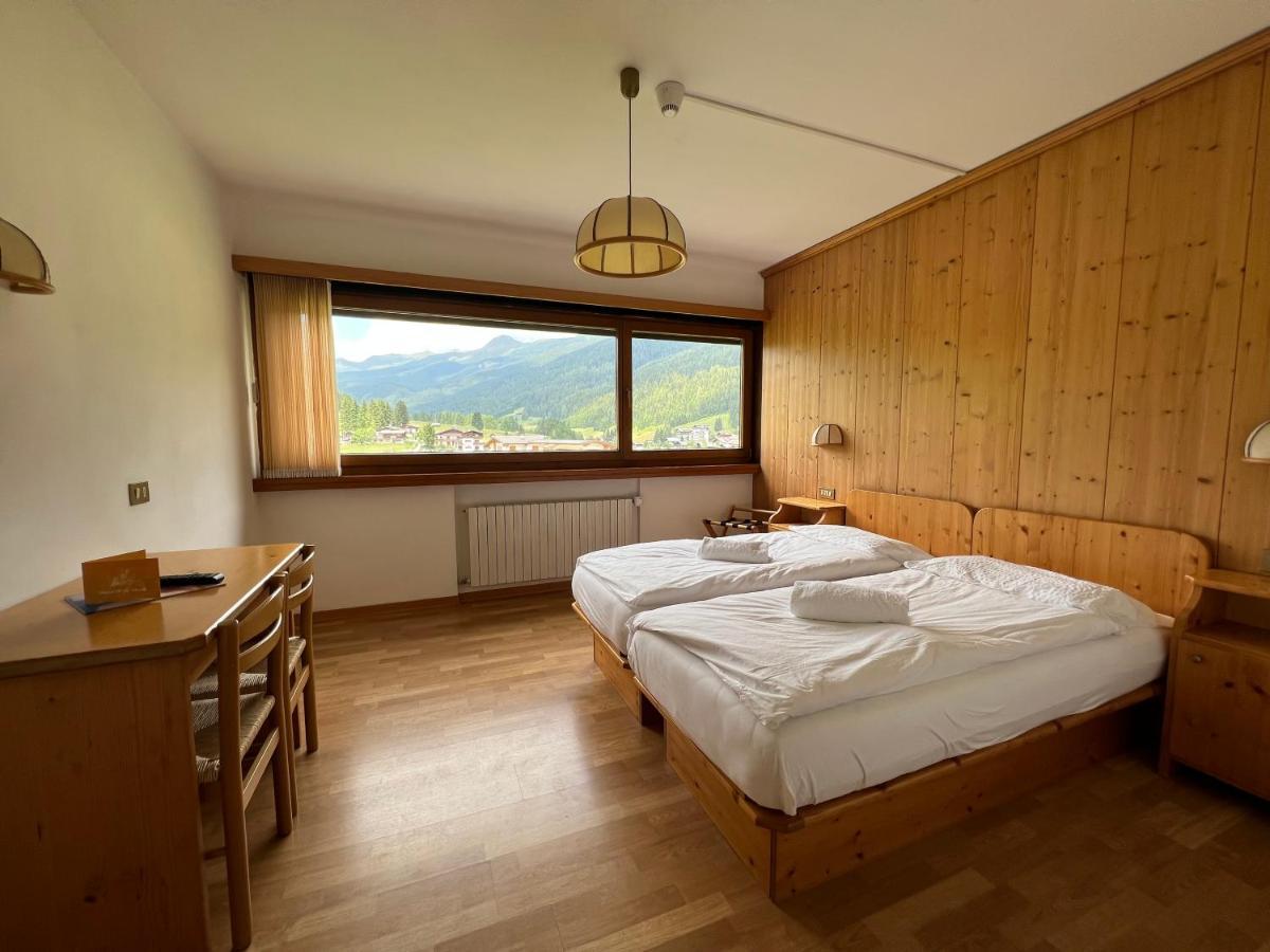 Hotel D'La Varda Di Topran D'Agata Paolo &C Sas パドラ エクステリア 写真