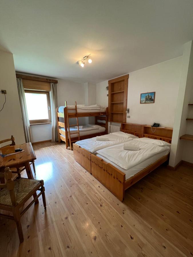 Hotel D'La Varda Di Topran D'Agata Paolo &C Sas パドラ エクステリア 写真